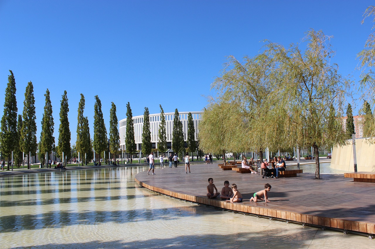 而中场主力